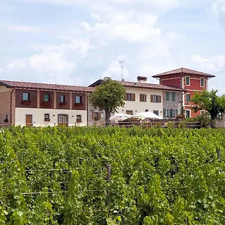 Agrituristico Corte San Biagio ベッド・アンド・ブレックファスト Corno di Rosazzo