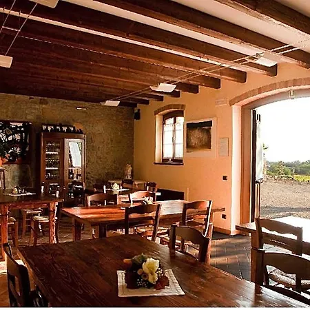 Agrituristico Corte San Biagio ベッド・アンド・ブレックファスト 4*
